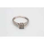 9ct gold diamond square ring (2.3g)