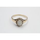 9ct gold diamond & opal dress ring (1.7g)