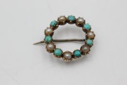 9ct gold antique turquoise & pearl circular brooch (2.6g)