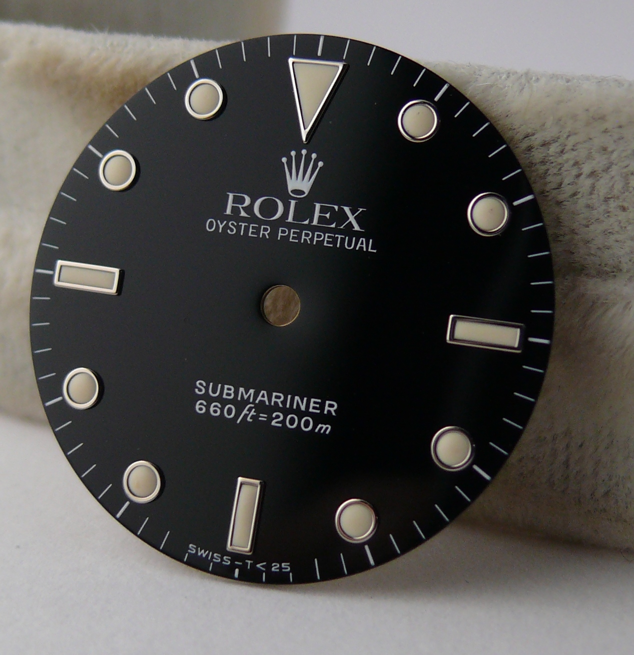 Vintage Gents Rolex Submariner Dial suitable for ref 5513. Please note dial is clean in condition. - Image 3 of 4