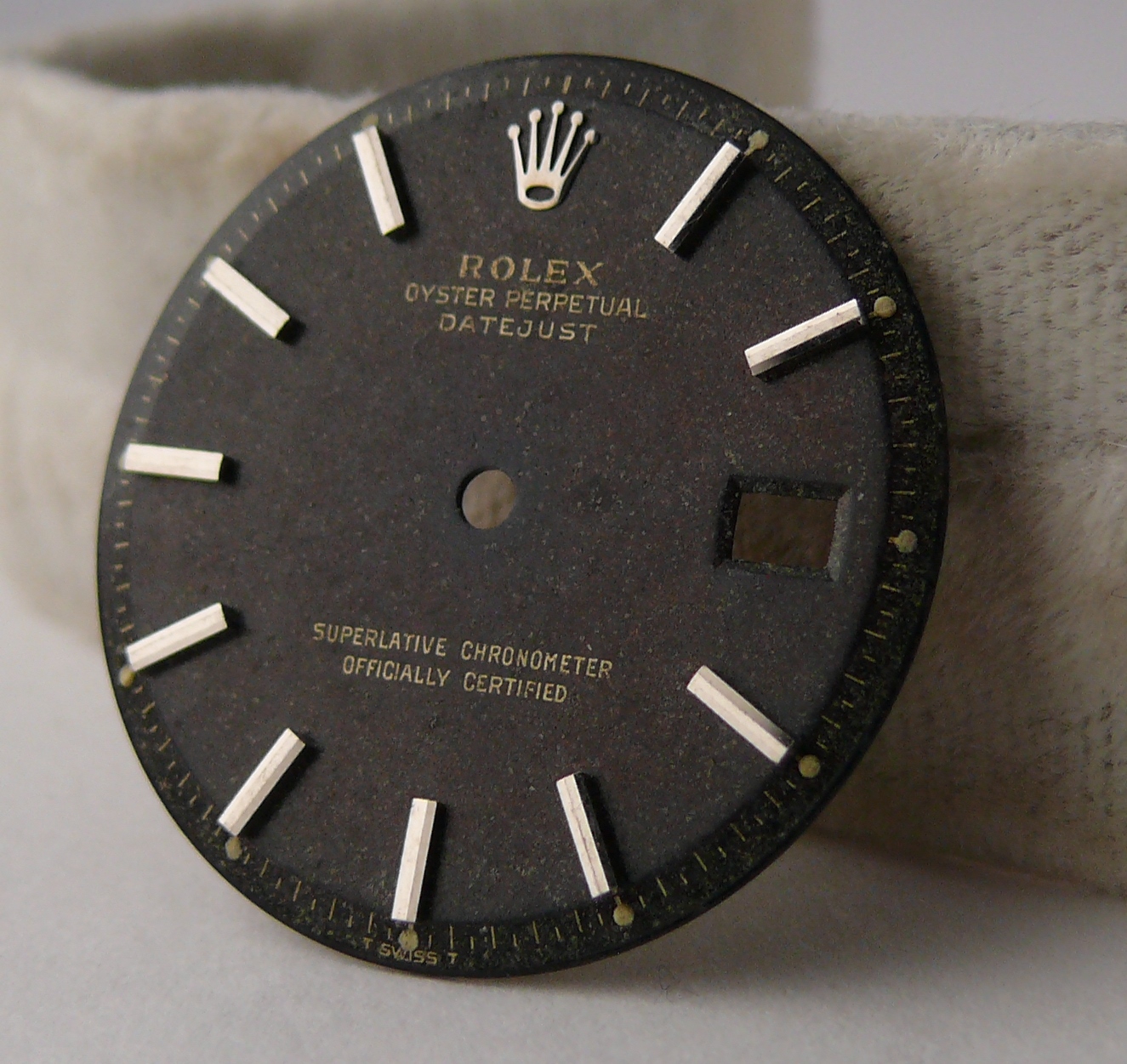 1960s Vintage Rolex Black Datejust Tropical Gilt Dial for model references 1600 1601 1603. Please