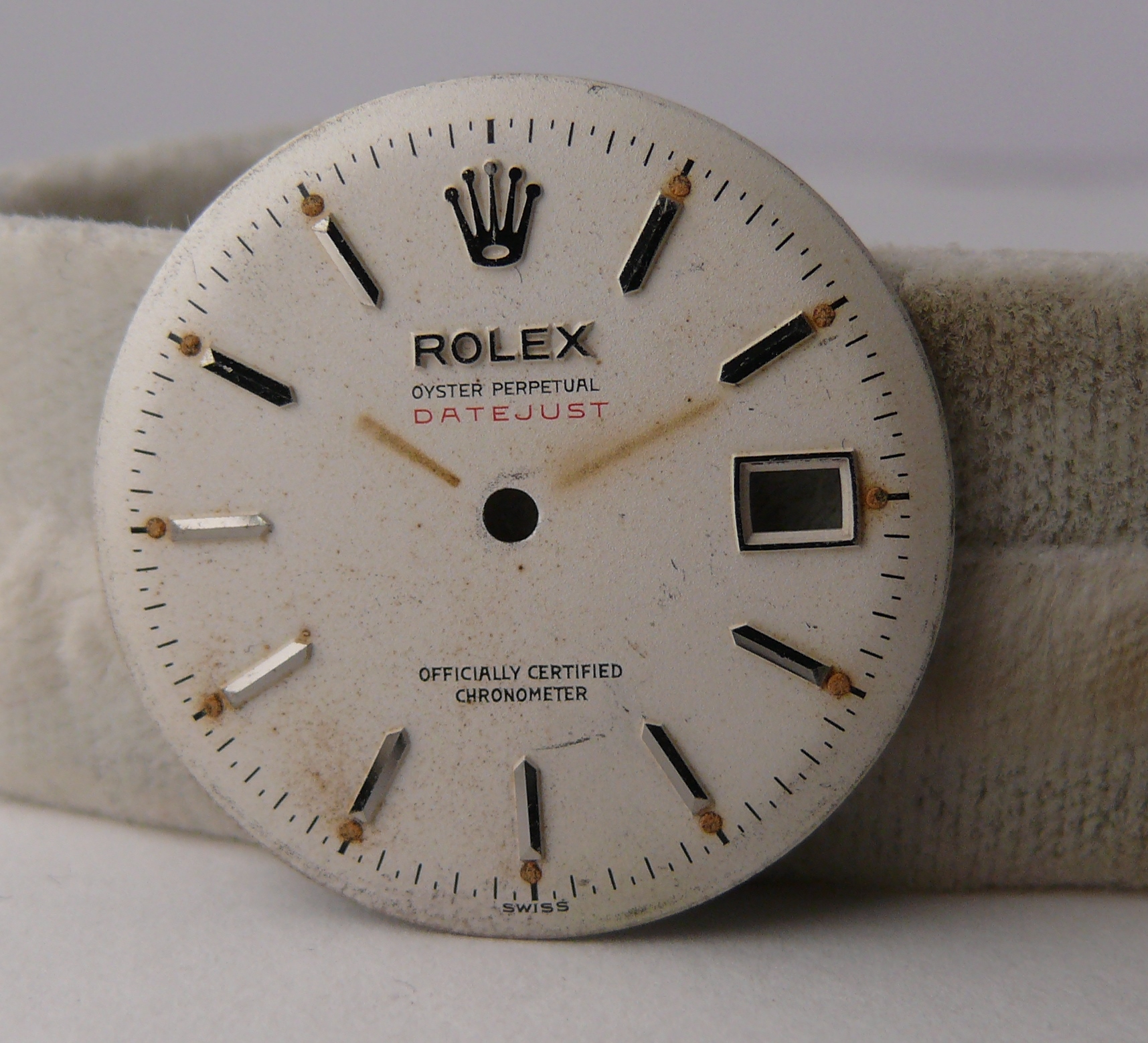 1950s Vintage Rolex Datejust Ovettone Bubbleback 6305 Dial. Please note the dial is completely - Image 2 of 5