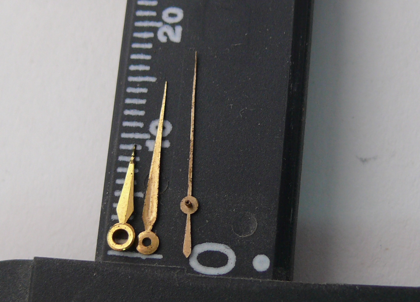 Set of Vintage Rolex Dagger LEAF Hands, that are non-luminous. Suitable for various early models. - Image 7 of 7