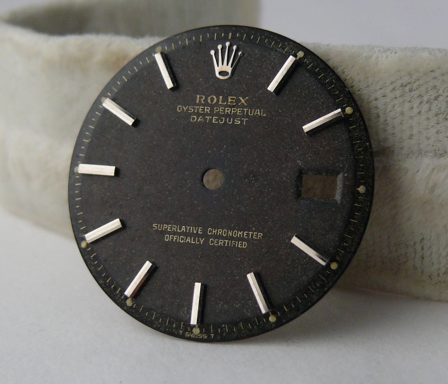1960s Vintage Rolex Black Datejust Tropical Gilt Dial for model references 1600 1601 1603. Please - Image 2 of 8