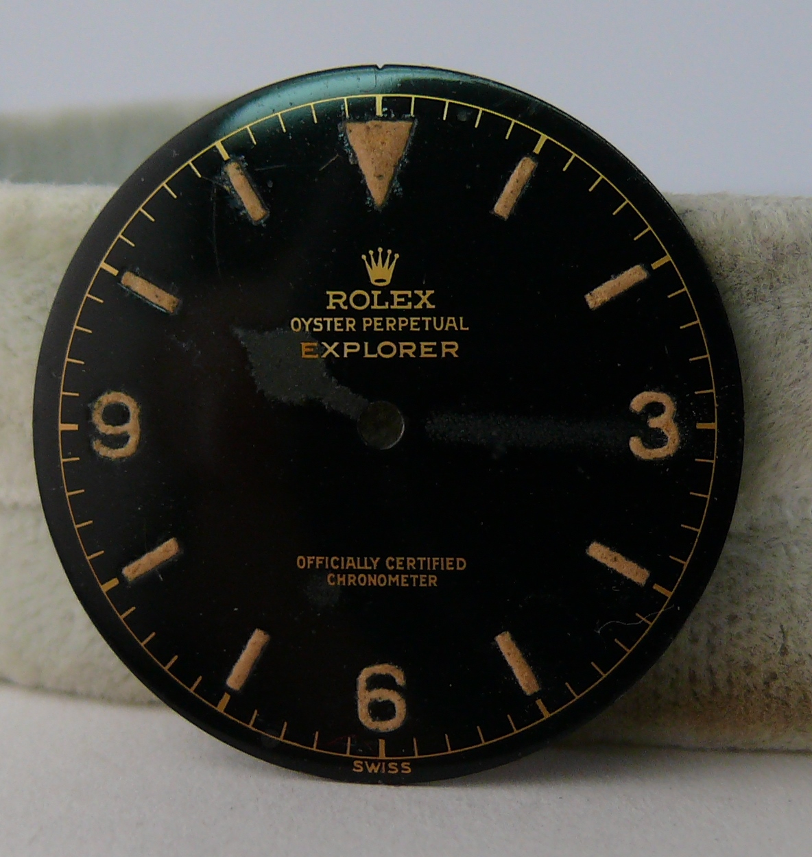 1950s Vintage Rolex Explorer 6610 Gilt Dial. Please note there are hands radium burns on the dial - Image 8 of 13