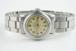 MID SIZE ROLEX OYSTER ROYALITE WRISTWATCH, circular patina dial with hour markers and hands,