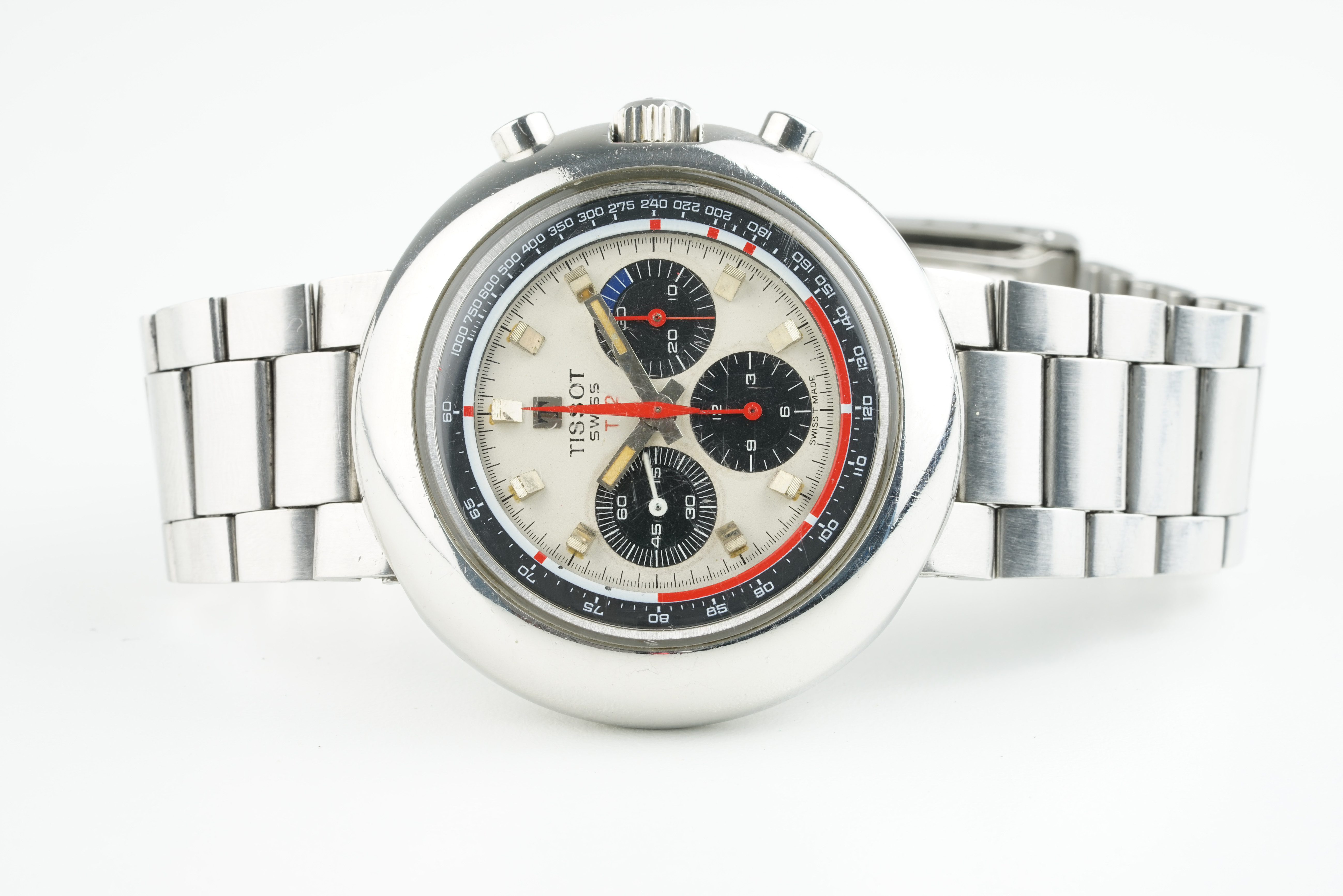GENTLEMENS TISSOT T12 CHRONOGRAPH WRISTWATCH, circular off white triple register dial with block