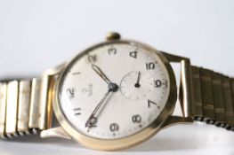 VINTAGE 9CT TUDOR MANUAL WIND WRIST WATCH, circular cream dial with arabic numeral hour markers,