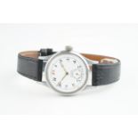 GENTLEMENS LONGINES WRISTWATCH, circular white dial with hour markers and hands, 32mm chrome case