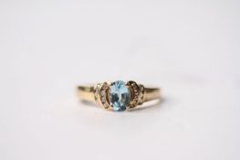 Aquamarine & Diamond Loren Ring, 14ct yellow gold, size R, 2.8g.