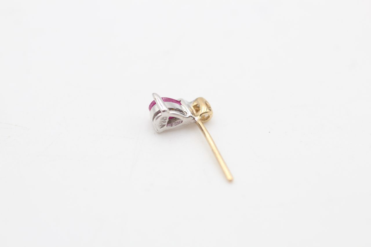 2 x 9ct gold ruby & diamond detail jewellery inc. pendant, earrings (1.5g) - Image 3 of 4