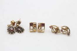 3 x 9ct gold gemstone earrings inc. garnet, amethyst, pink sapphire (3.3g)