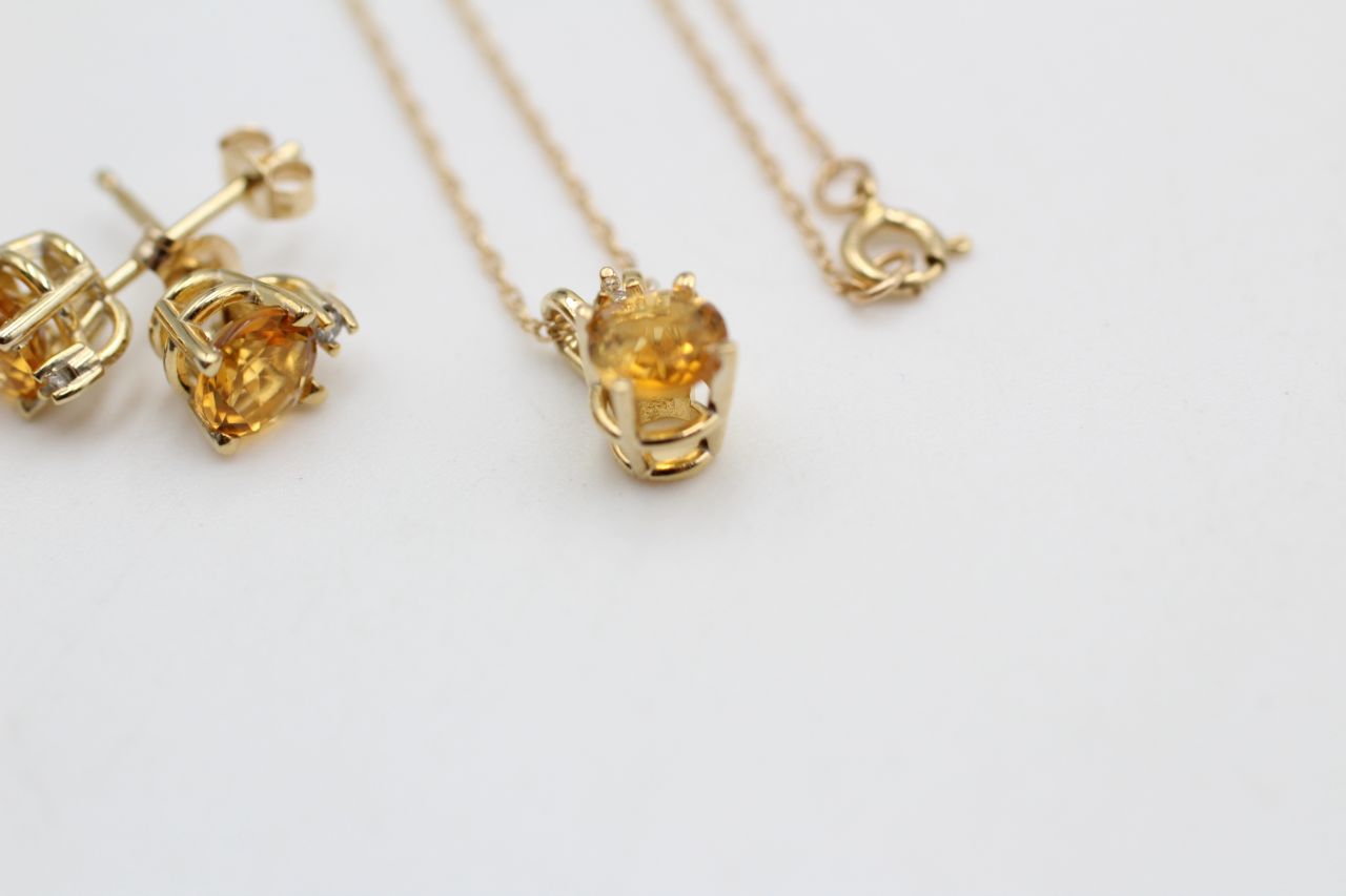 2 x 14ct gold gemstone & diamond pendant necklace & stud earrings set (1.9g) - Image 3 of 4