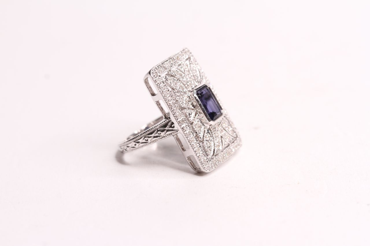 9ct white gold fancy deco ring blue centre stone . - Image 2 of 3