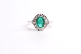 Emerald & Diamond Cluster Ring, with fan baguette cut diamonds at the shoulder point, estimated 1.