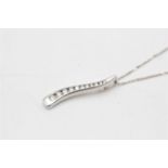 9ct white gold minimalist diamond pendant necklace (2.2g)