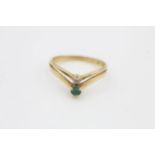 10ct gold diamond & garnet wishbone ring (1.8g)