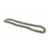 9ct gold clasp serpentine beaded necklace (39.7g)