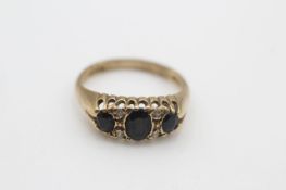 9ct gold sapphire & clear gemstone dress ring (2.7g)