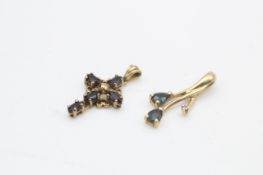 2 x 9ct gold gemstone pendants inc. sapphire, iolite, cross (1.4g)