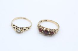 2 x 9ct gold vintage rings inc. garnet, seed pearl (3.5g)