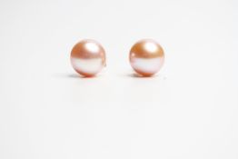 9ct yellow gold pinkish peach freshwater pearl studs, boxed