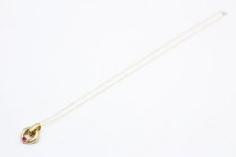 9ct gold vintage ruby solitaire circle drop pendant necklace (3.3g)