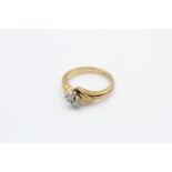 9ct gold vintage diamond two stone twist setting ring (3.2g)