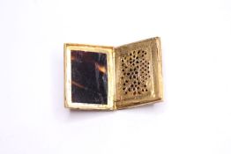 High Carat Georgian Vinaigrette, approximately 26 x 20mm.