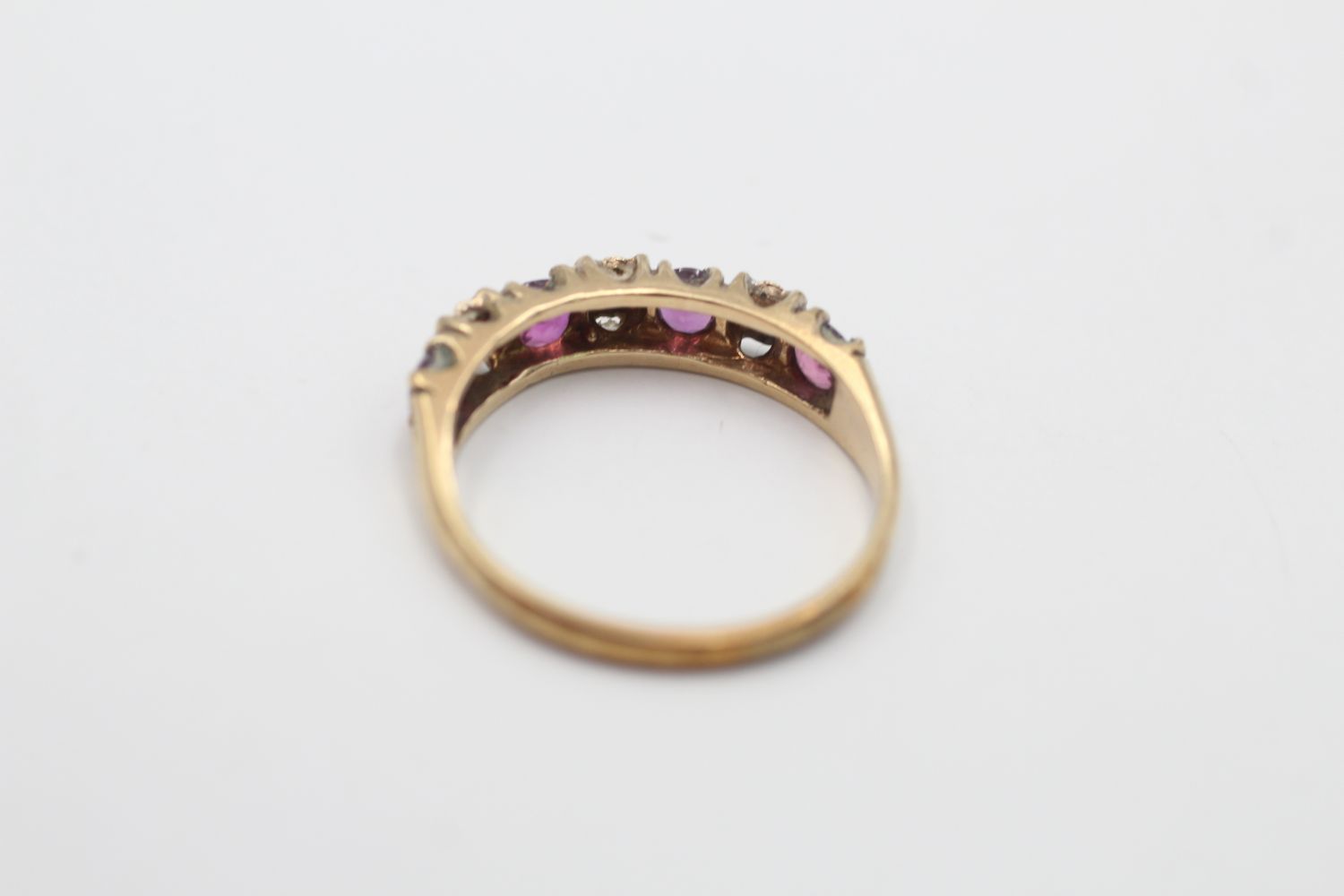 9ct gold ruby & diamond seven stone gypsy setting ring (2g) - Image 4 of 4