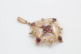 9ct gold Victorian garnet & seed pearl cenetille pendant brooch - as seen (3.2g)