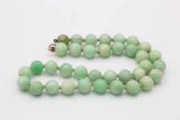 9ct gold vintage green quartz beads single strand necklace (47.8g)