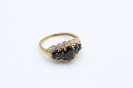 9ct gold sapphire & diamond cluster dress ring (4.3g)