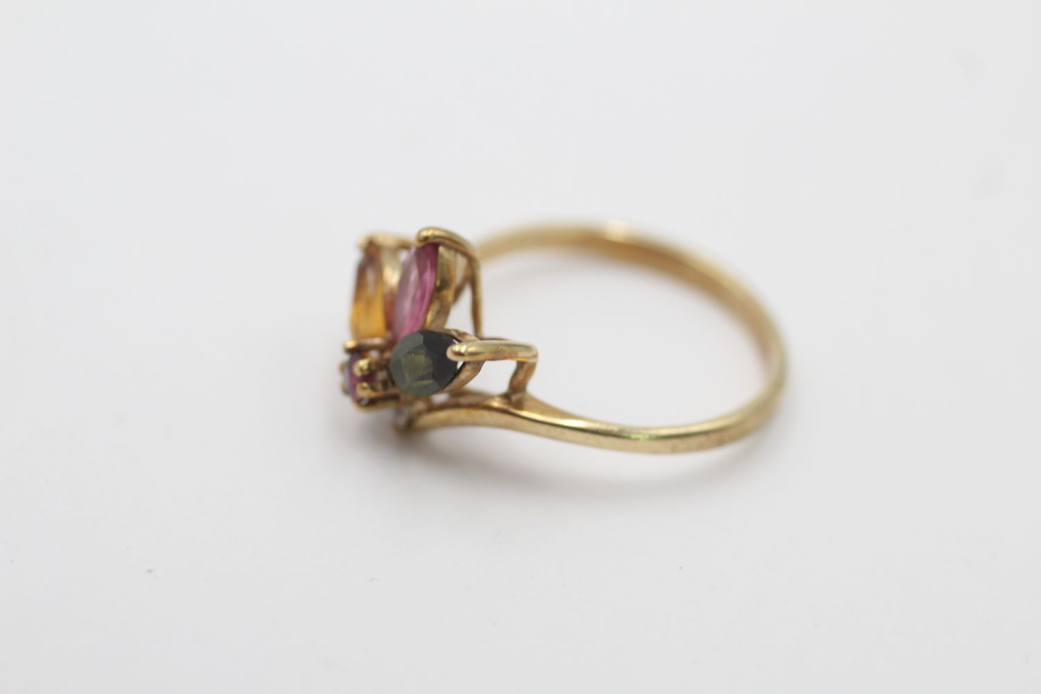 9ct gold vintage ruby, citrine, orange tourmaline & diamond floral dress ring (1.8g) - Image 2 of 5