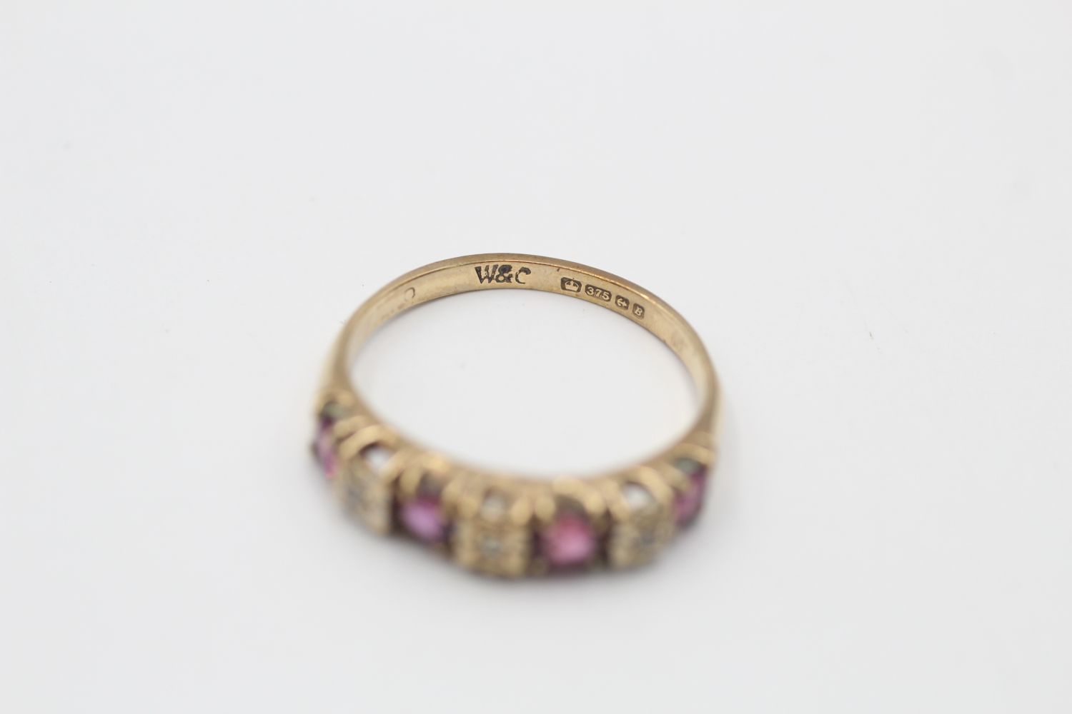 9ct gold ruby & diamond seven stone gypsy setting ring (2g) - Image 2 of 4