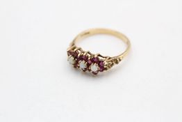 9ct gold vintage opal & ruby floral cluster ring (2.2g)