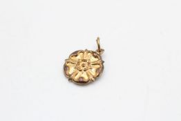 9ct gold vintage flower charm pendant (0.6g)