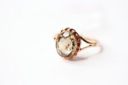 Quartz Ring, stamped 9ct yellow gold, size Q, 3.06g.