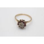 9ct gold vintage ruby & diamond cluster ring (2.5g)