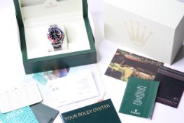 ROLEX GMT MASTER II 'PEPSI' REFERENCE 16710 COLLECTORS SET 2006, circular black dial with applied