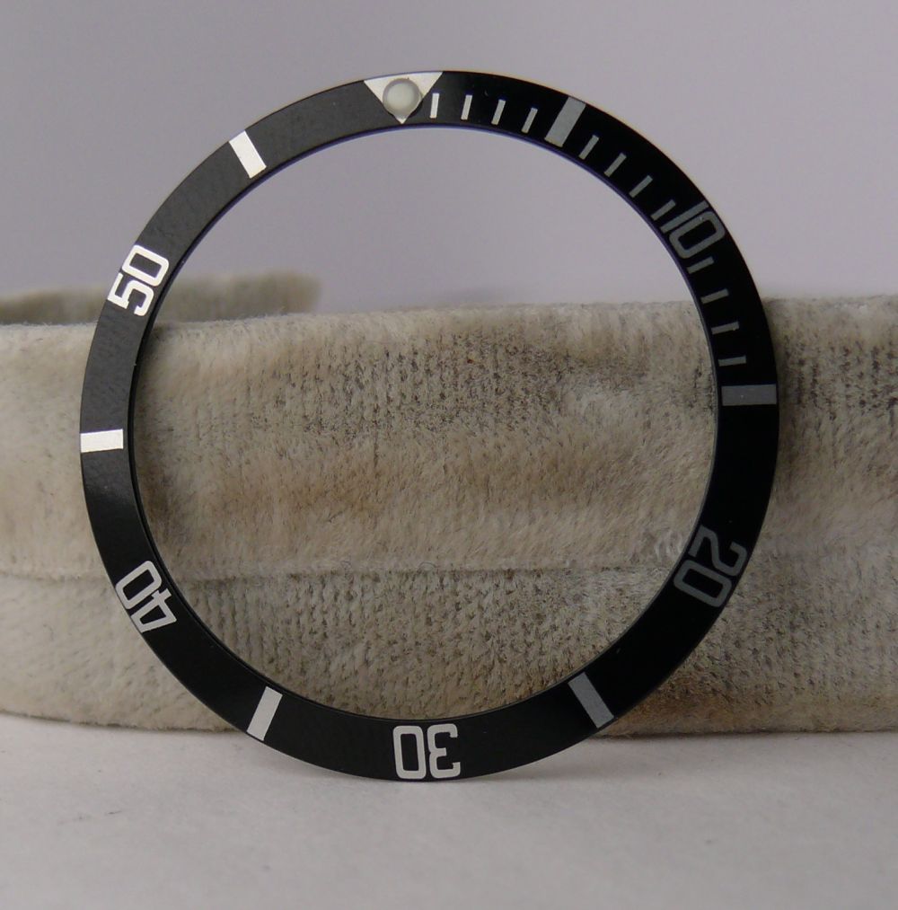 Vintage Rolex Submariner Bezel Insert circa 1970s for model references 5512 5513 etc. - Image 4 of 6