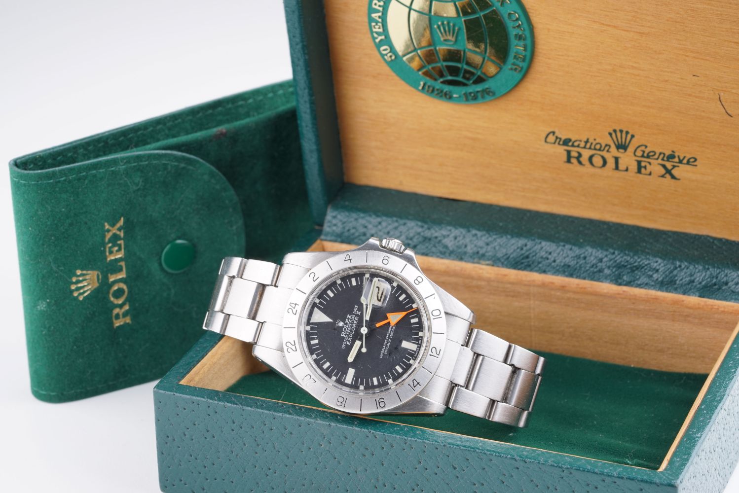 GENTLEMENS ROLEX OYSTER PERPETUAL EXPLORER II WRISTWATCH W/ BOX REF. 1655 CIRCA 1979, circular black