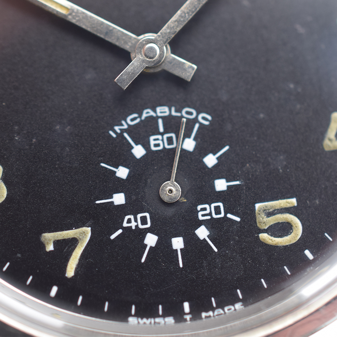 GENTLEMAN'S VINTAGE BWC COURAGE "NEWMAN DIAL" MANUALLY WOUND, CIRCA. 1970S, circular black dial with - Image 4 of 4
