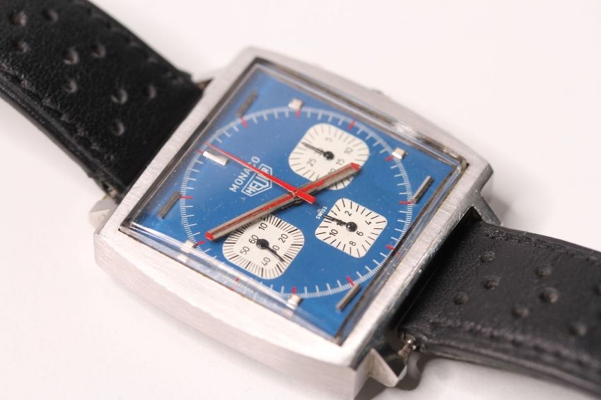 VINTAGE HEUER MONACO REFERENCE 73633 CIRCA 1970S, 1133B blue dial with three subsidiary white dials,