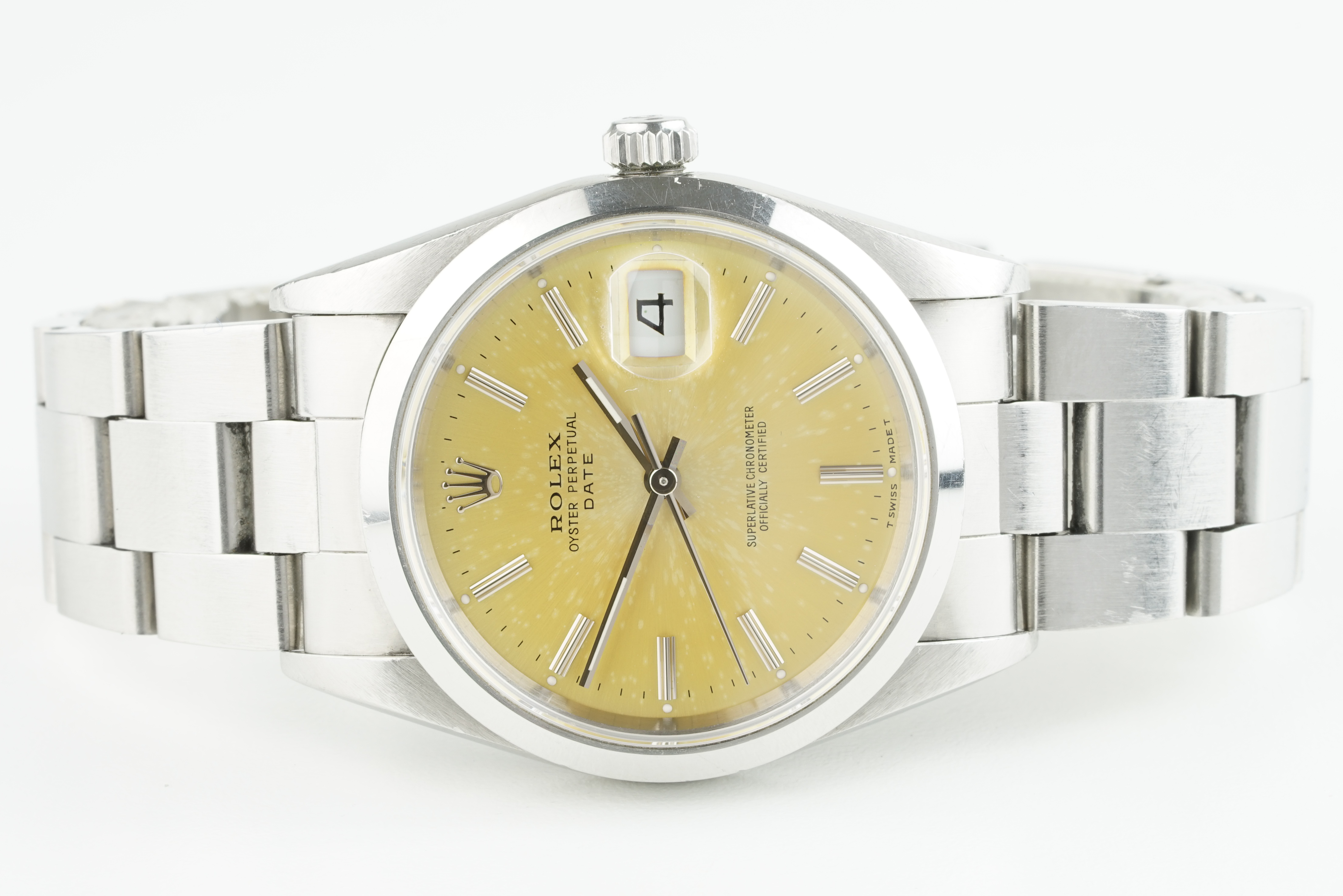 GENTLEMENS ROLEX OYSTER PERPETUAL DATE QUICKSET PATINA DIAL WRISTWATCH W/ GUARANTEE REF. 15200 CIRCA - Image 2 of 3