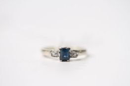 Sapphire & Diamond 3 Stone Ring, white gold, size K1/2, 1.9g.