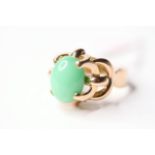 Jade Ring, 18ct yellow gold, size R, 7.75g.