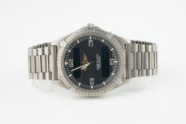 .GENTLEMENS BREITLING AEROSPACE TITANIUM WRISTWATCH, circular analog digital dial with hour