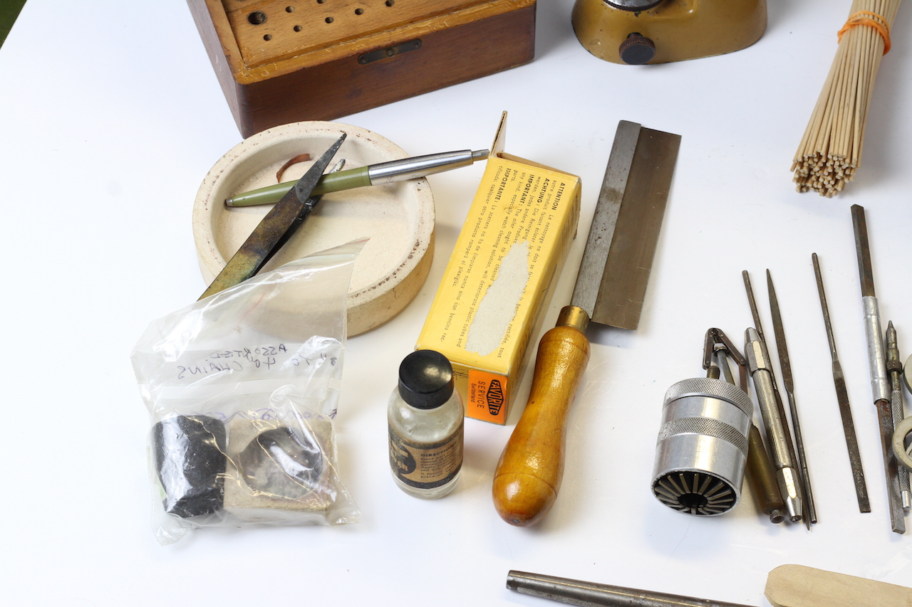 * TO BE SOLD WITHOUT RESERVE* A box of watch makers tools including vintage tools, clamps, files, - Image 3 of 5