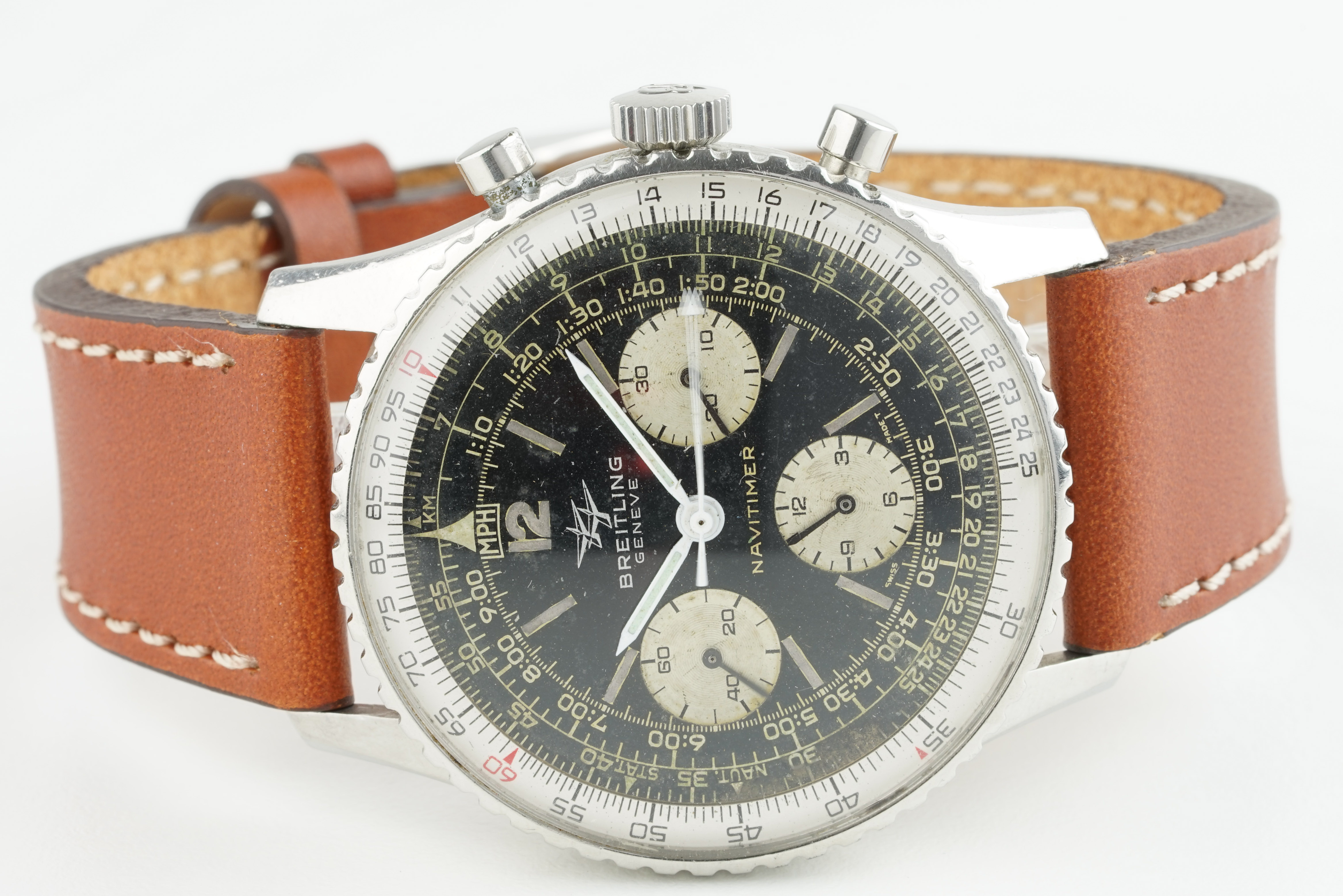 GENTLEMENS BREITLING NAVITIMER TWIN JET CHRONOGRAPH WRISTWATCH REF. 806, circular black gilt